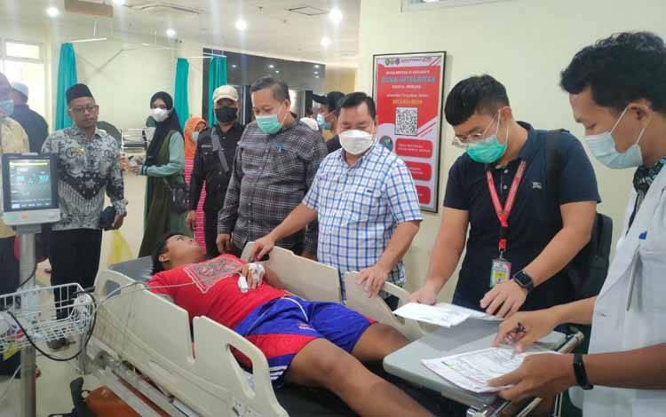Bupati Kotim: Belum Diketahu Bahan Baku Penyebab Keracunan Kue Ipau