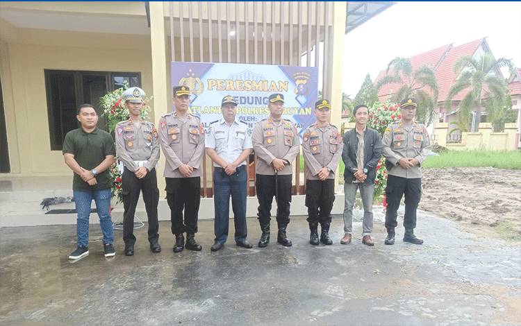 Kapolres Resmikan Gedung Baru Satlantas Polres Seruyan