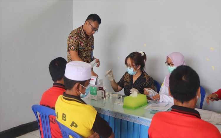 WBP Rutan Kuala Kapuas Jalani Pemeriksaan HIV dan Hepatitis C