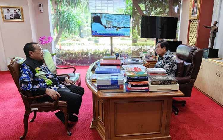 Temui Sekjen Mendagri, Sekda Kalteng Laporkan Kondisi Terkini Kalteng  ?
