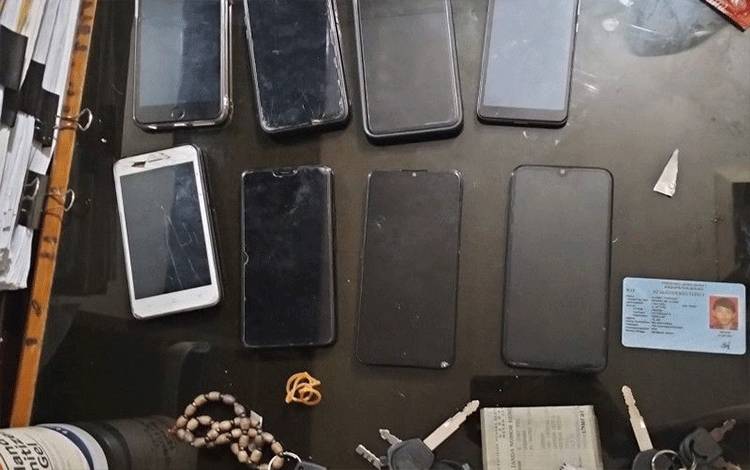 Polisi Amankan 10 Pelaku Prostitusi Online