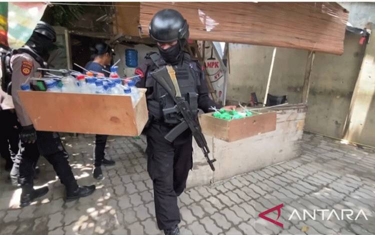 Polisi Tetapkan 12 Orang Tersangka Kasus Narkoba dan Judi