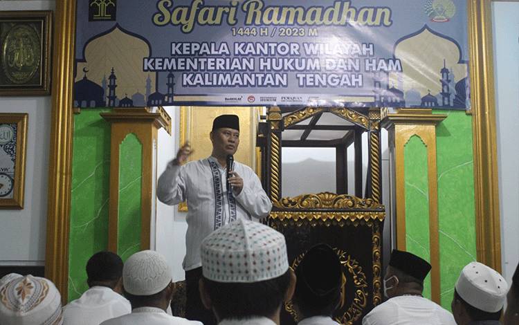 Kakanwil Kemenkumham Kalteng Ajak WBP Tingkatkan Ibadah di Bulan Ramadan