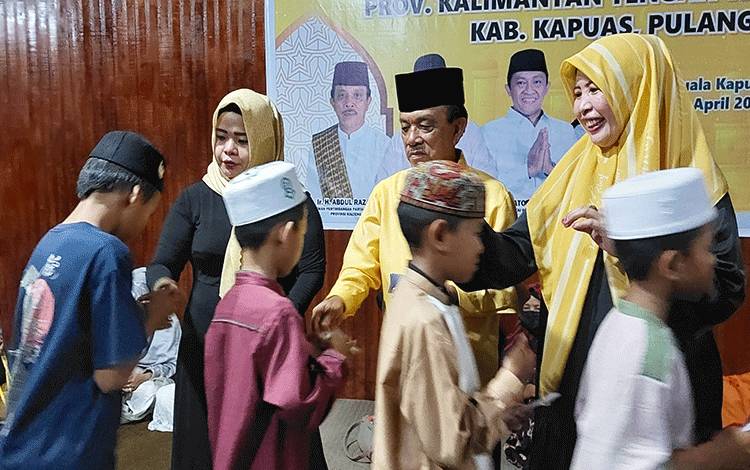 Partai Golkar Buka Puasa Bersama dan Berbagi Dengan Anak Yatim di Kapuas?