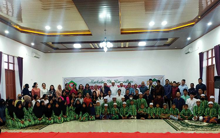 STIH Tambun Bungai Bukber Bersama Anak Panti Asuhan Sebagai Bentuk Pengabdian Kepada Masyarakat