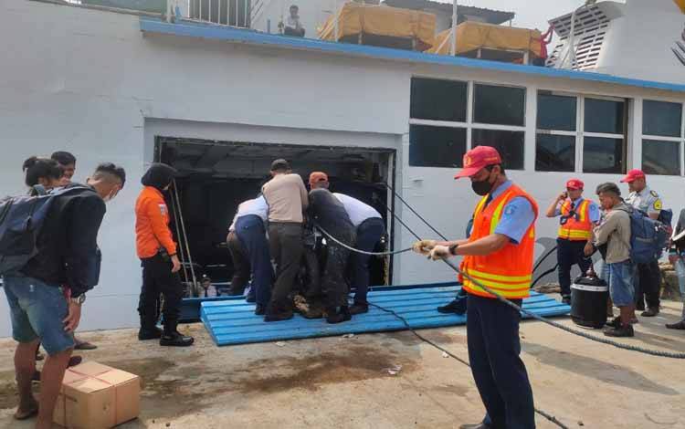 Mulai H-15 Pelabuhan Sampit Telah Berangkatkan 6.304 Pemudik