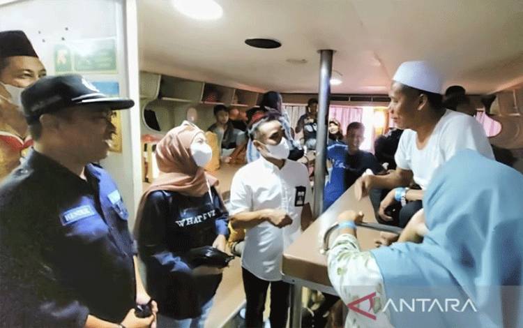 5.160 Pemudik Sudah Berangkat dari Pelabuhan Sampit Tanpa Hambatan