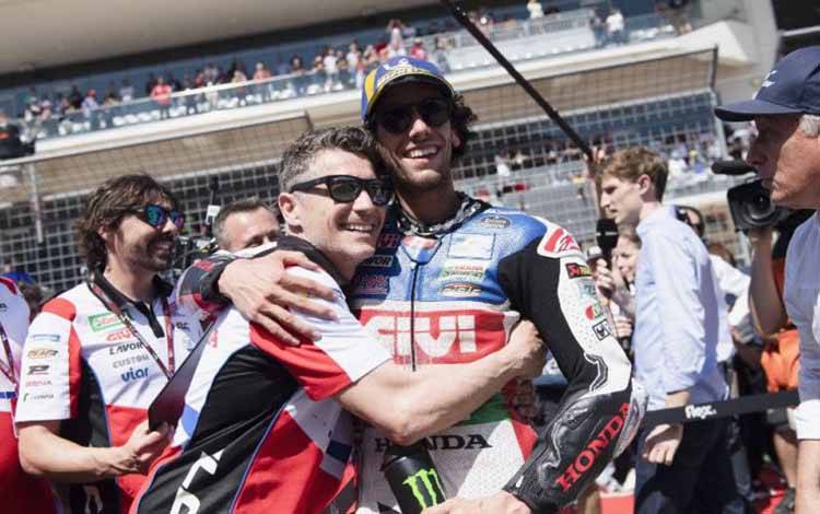 Rins Raih Kemenangan di COTA Menyusul Blunder Bagnaia