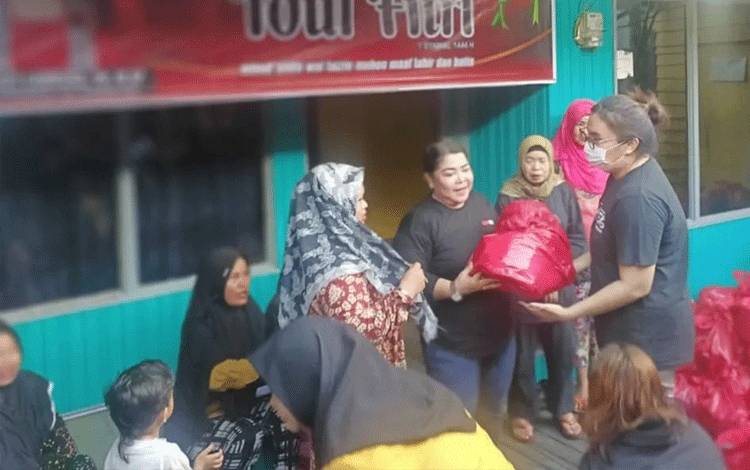 Legislator ini Ajak Masyarakat Terus Berbagi di Bulan Ramadan