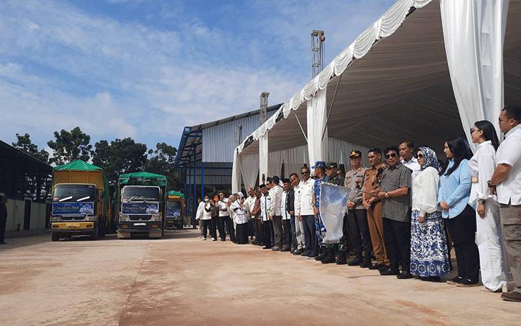 VIDEO: Pelepasan Truk Pengangkut Zakat H Abdul Rasyid AS