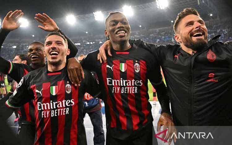 AC Milan ke Semifinal Setelah Singkirkan Napoli dengan Agregat 2-1