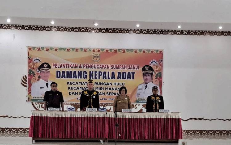 Ini Pesan Ketua DPRD Gunung Mas kepada Damang yang Baru Dilantik