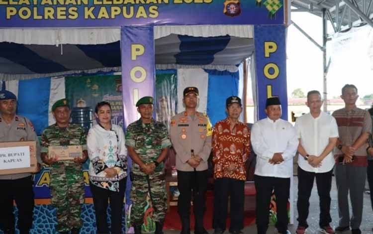 Kapolres Kapuas Bersama Forkopimda Cek Pos Operasi Ketupat Telabang 2023?