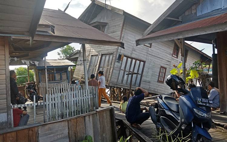 Satu Rumah di Jalan Sepakat Terangkat Akibat Ablasi