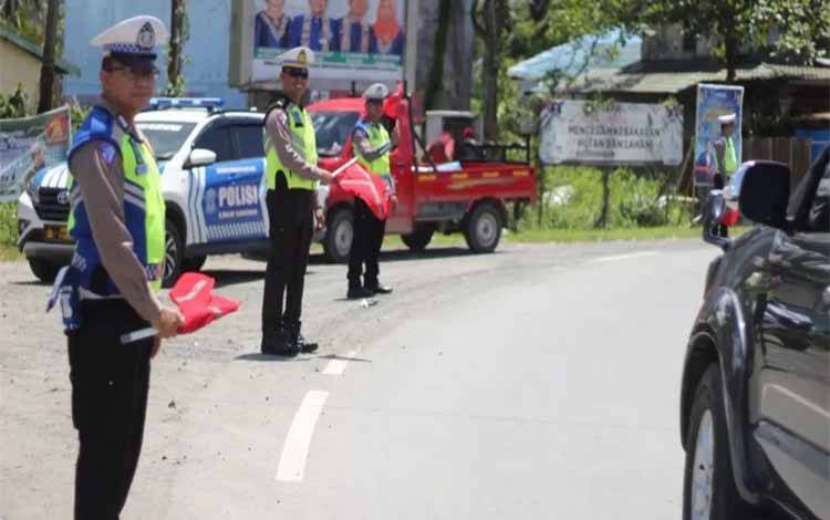 H+1 Lebaran, Personel Satlantas Polres Kapuas Disiagakan Pastikan Arus Lalu Lintas Lancar