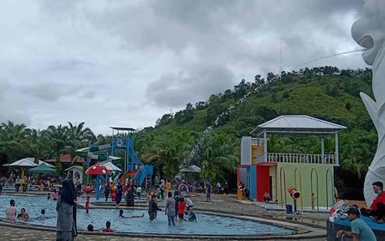 Libur Panjang, Warga Lamandau Serbu Tempat Wisata