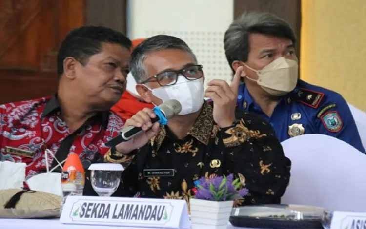 Sekda Lamandau Minta Semua ASN Masuk Kerja Sesuai Jadwal  ?