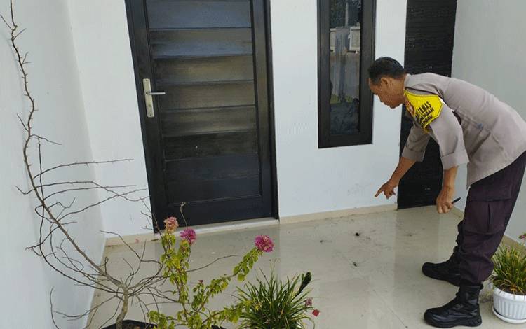Seorang Warga Palangka Raya Jadi Korban Teror Pria Bersempak
