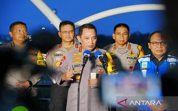 Lemkapi: Kapolri Listyo Sigit Terbanyak Tindak Anggota yang Melanggar