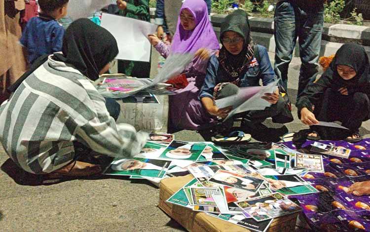 Dari Banjarmasin untuk Menonton Opick Sambil Berdagang di Terowongan Nur Mentaya Sampit