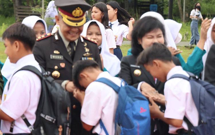 Lahirkan Generasi Berprestasi