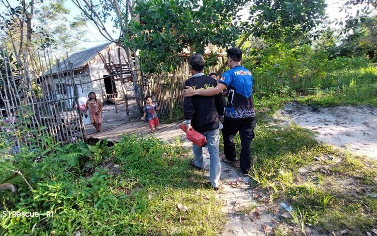 Call Center 112 Palangka Raya Bantu Warga Sakit