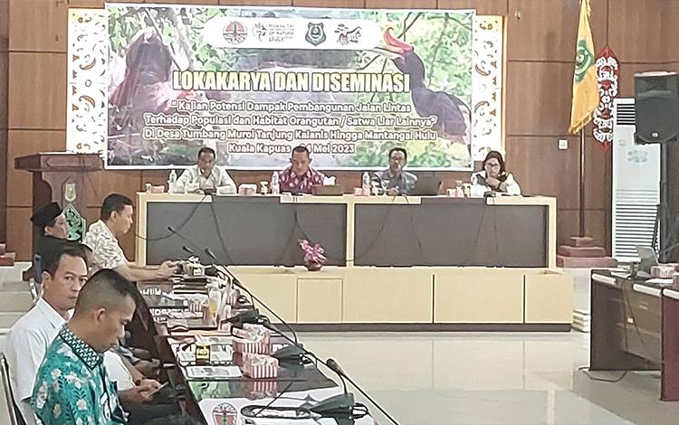 Asisten II Setda Kapuas Buka Lokakarya dan Diseminasi yang Digelar BOS Mawas Terkait Ini