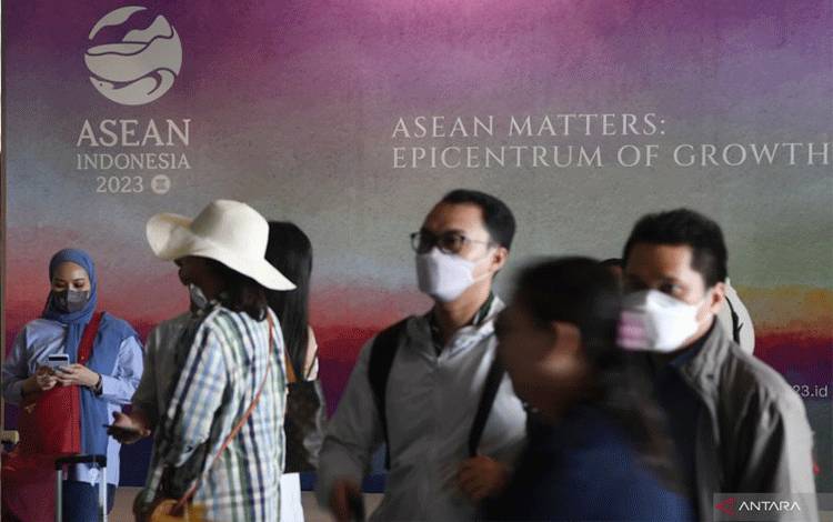 Merengkuh Manfaat Arus Modal Lewat Keketuaan ASEAN 2023