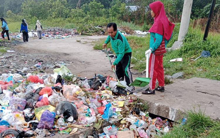 Dewan Meminta Pemkab Kotim Segera Kaji Layanan Pengambilan Sampah di Perumahan Warga