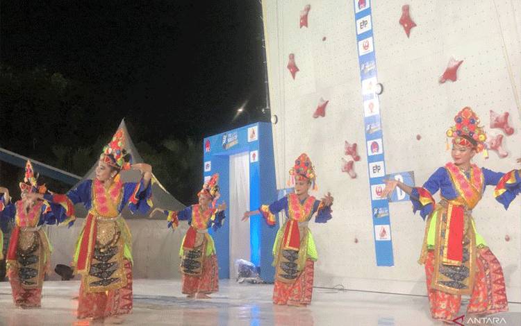 Piala Dunia Panjat Tebing 2023 Seri Jakarta Resmi Dibuka