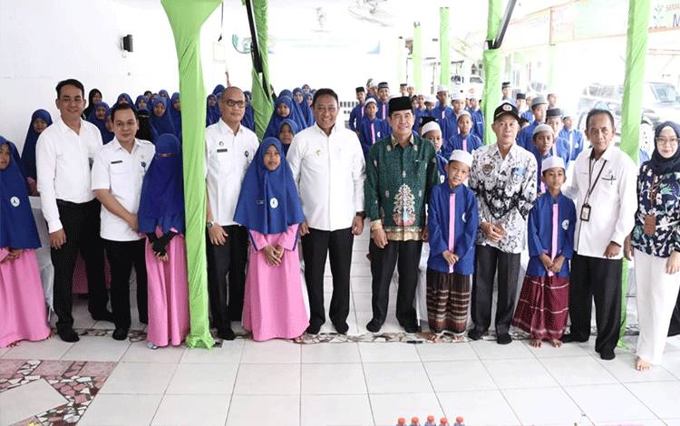 Pemprov Anjangsana Sosial Jelang Peringatan  Wakil Walikota