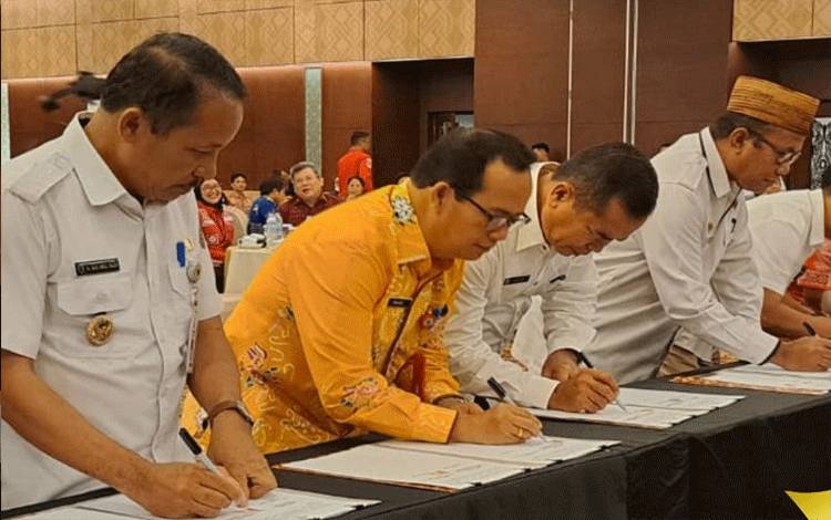 Pemkab Lamandau Teken MoU dengan Kanwil Kemenkumham Kalteng