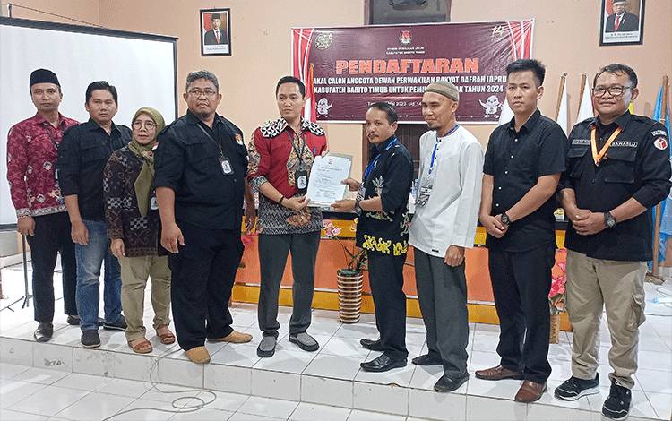 PKS Daftarkan 25 Bacaleg ke KPU Barito Timur