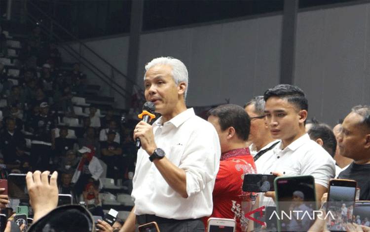 Ganjar Minta Pendukungnya Tidak Sebarkan Hoaks