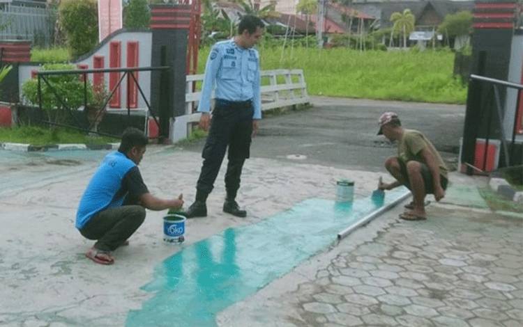 Tingkatkan Pelayanan Publik, Rutan Kuala Kapuas Perbarui Jalur Khusus Disabilitas?