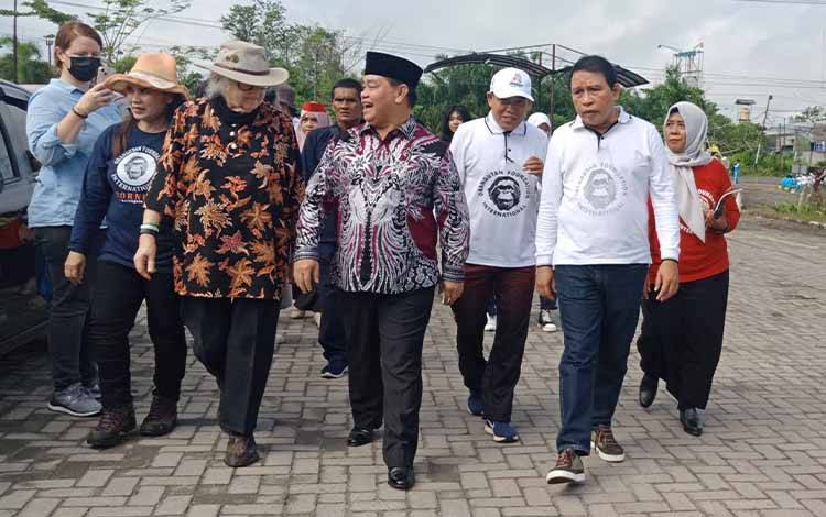 Bupati Kotim Ingatkan Masyarakat Jangan Tebang Pohon Sembarangan