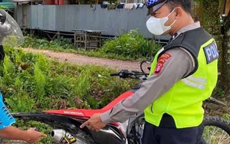 Warga Nanga Bulik Minta Polisi Tindak Tegas Pengguna Knalpot Bising  ?
