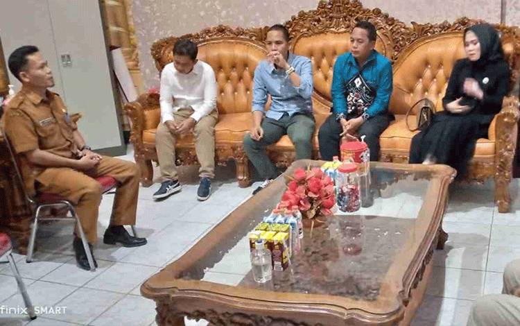 DPRD Kapuas Dapat Kunjungan DPRD Hulu Sungai Selatan