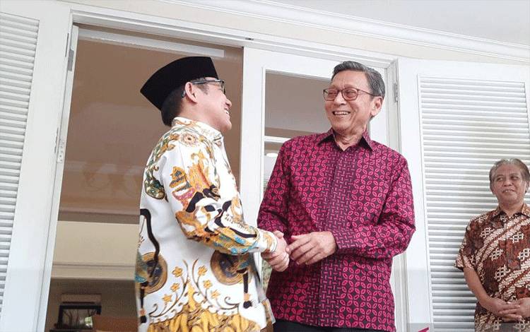 Cak Imin Kunjungi Kediaman Boediono