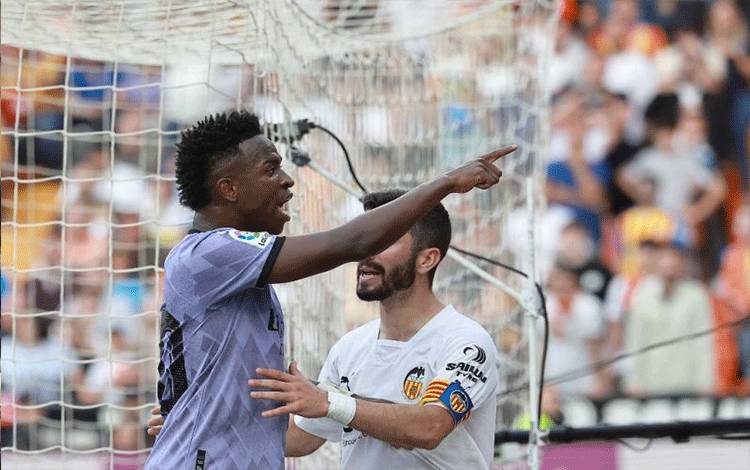 Hukuman Kartu Merah Vinicius Dicabut Setelah Dirundung di Valencia
