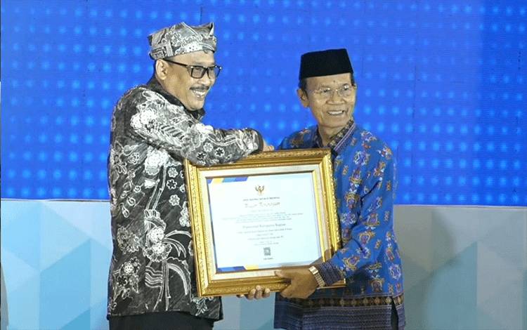Pemkab Kapuas Raih Penghargaan dari Arsip Nasional Republik Indonesia