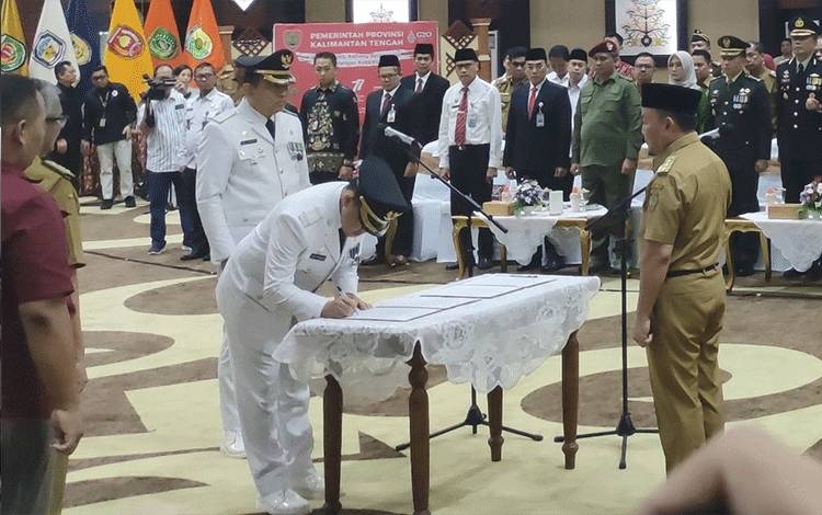 Gubernur Kalteng Akhirnya Tetap Lantik Pj Bupati Barsel dan Pj Bupati Kobar