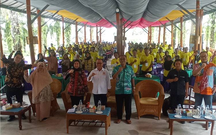 Mukhtaruddin dan Kemenperin Gelar Seminar Wirausaha Industri di Kobar