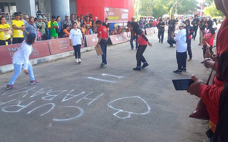 Mengenal Habayang, Permainan Gasing Khas Suku Dayak