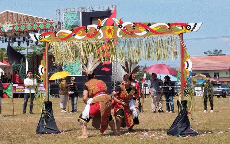 Lomba Lawang Sakepeng Diharapkan Motivasi Pemuda Jaga Warisan Budaya