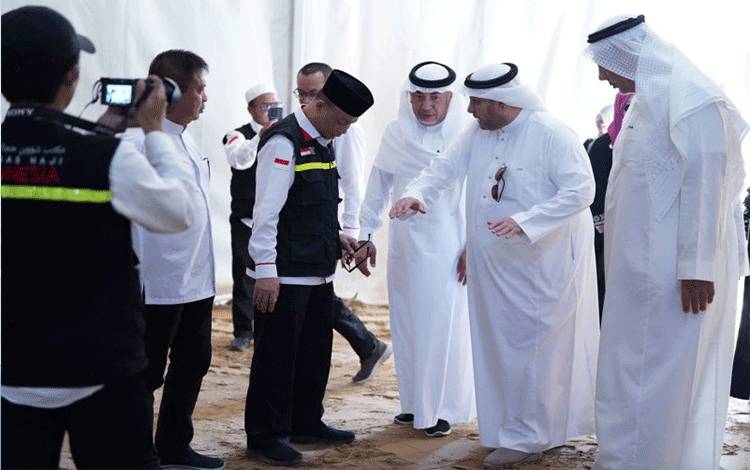 Pemasangan Tenda Jamaah Indonesia di Arafah Capai 80 Persen