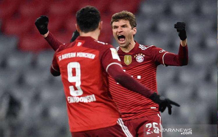 Muller Jadi Pemain Paling Banyak Angkat Trofi Bundesliga