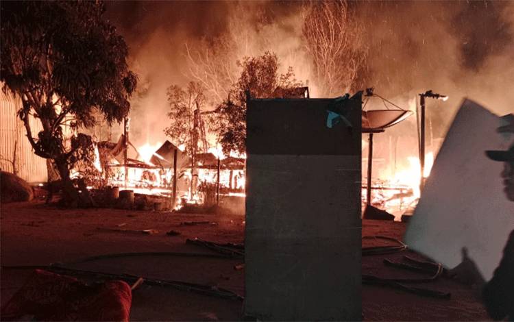 Tiga Rumah dan Satu Gedung Walet di Katingan Tengah Ludes Terbakar
