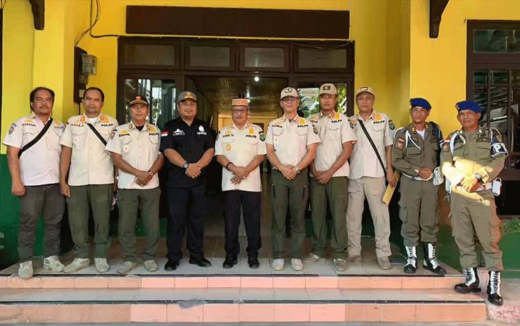 Satpol PP dan Damkar Kapuas Terima Kunker Satpol PP Katingan