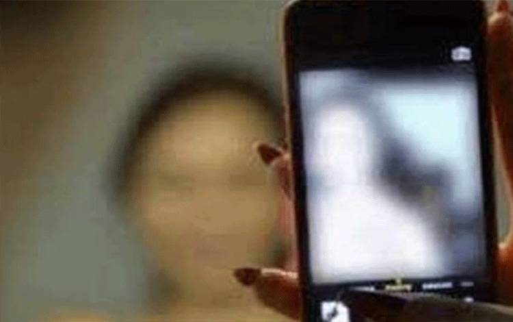 Wanita Asal Katingan Diperas Usai Video Call Sex